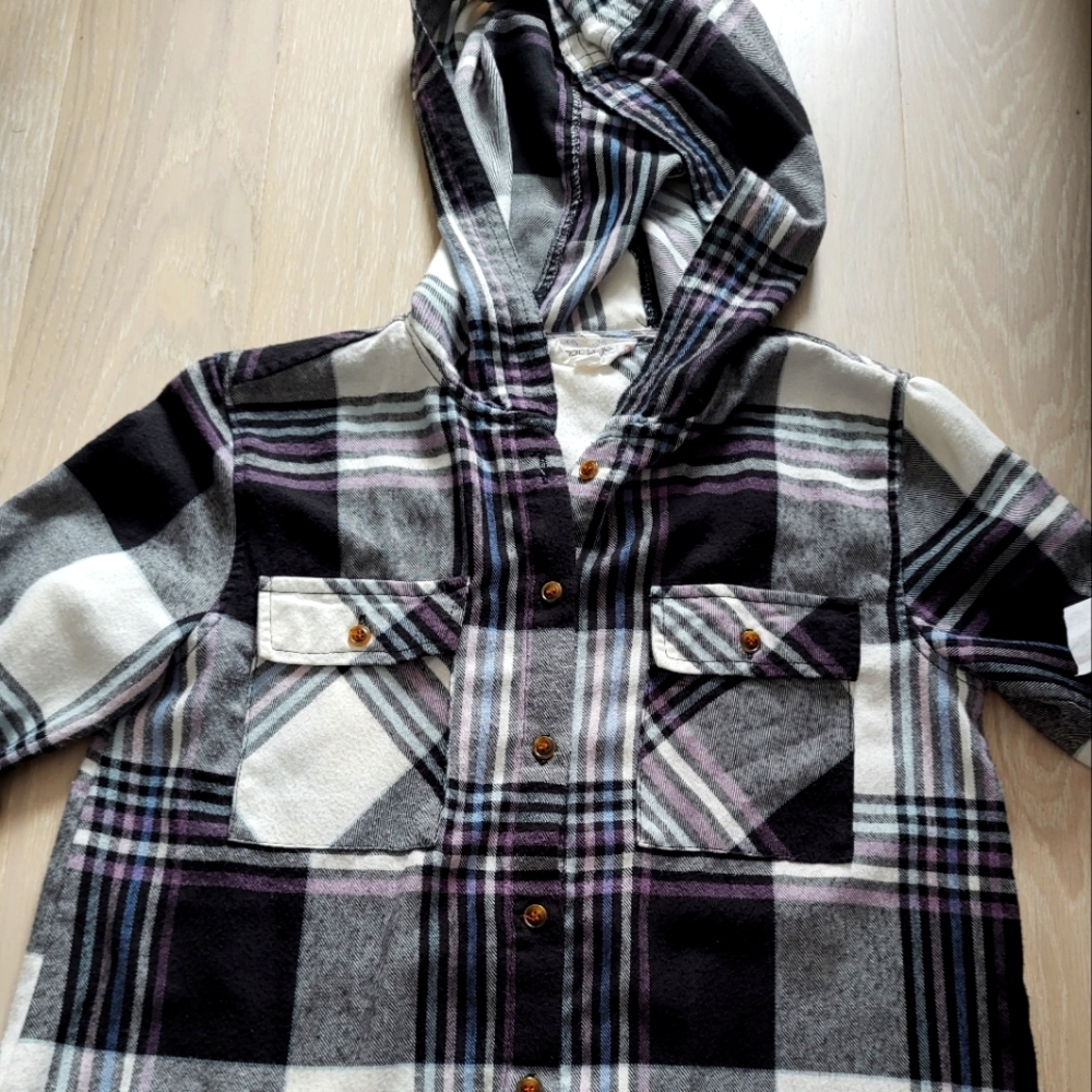 Purple plaid flannel top (S)